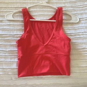 lululemon power pivot tank (non rib) size 6